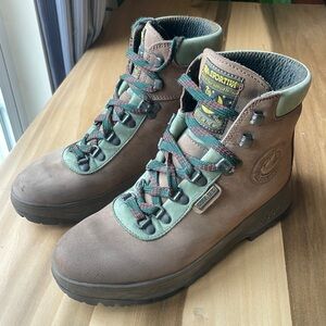 LaSportiva Hiking Boots Walking On the Moon US-8 EU-40.5